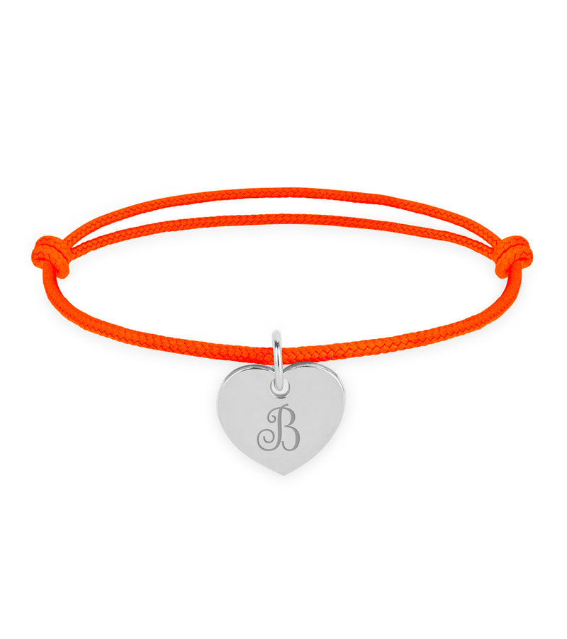 Laissez briller votre cœur avec ce Bracelet Personnalisé en argent et cordon orange fluo, une touche de couleur pour votre look.