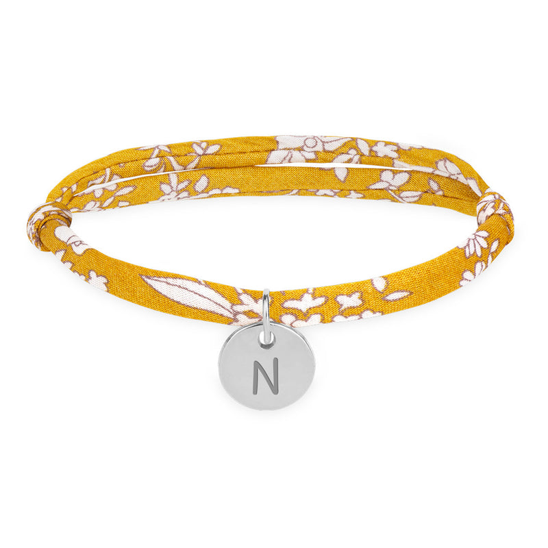 Bracelet personnalisé avec médaille de 10mm en argent et liberty Clivia, élégance et style pour votre poignet.