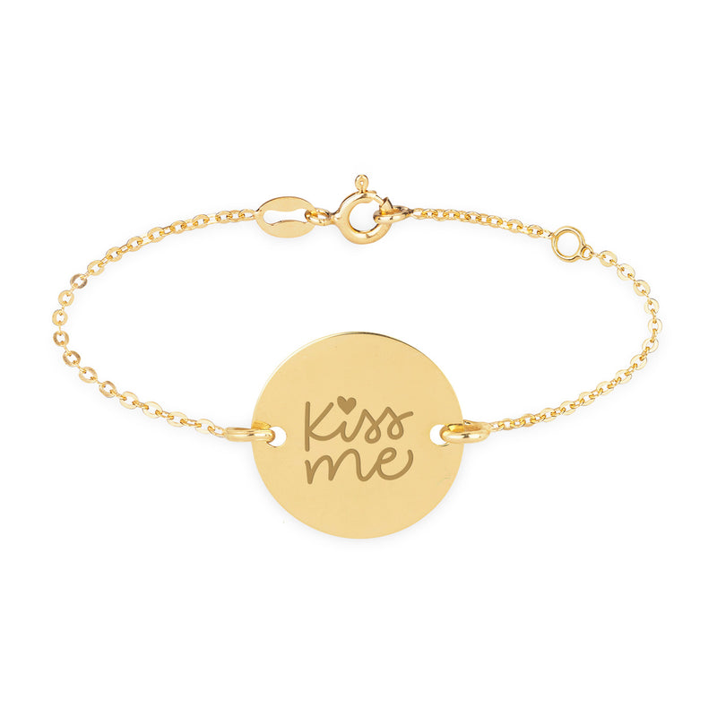 bracelet plaqué or, agrémenté d'une médaille personnalisée de 15mm, comporte deux trous et une chaîne plate assortie.