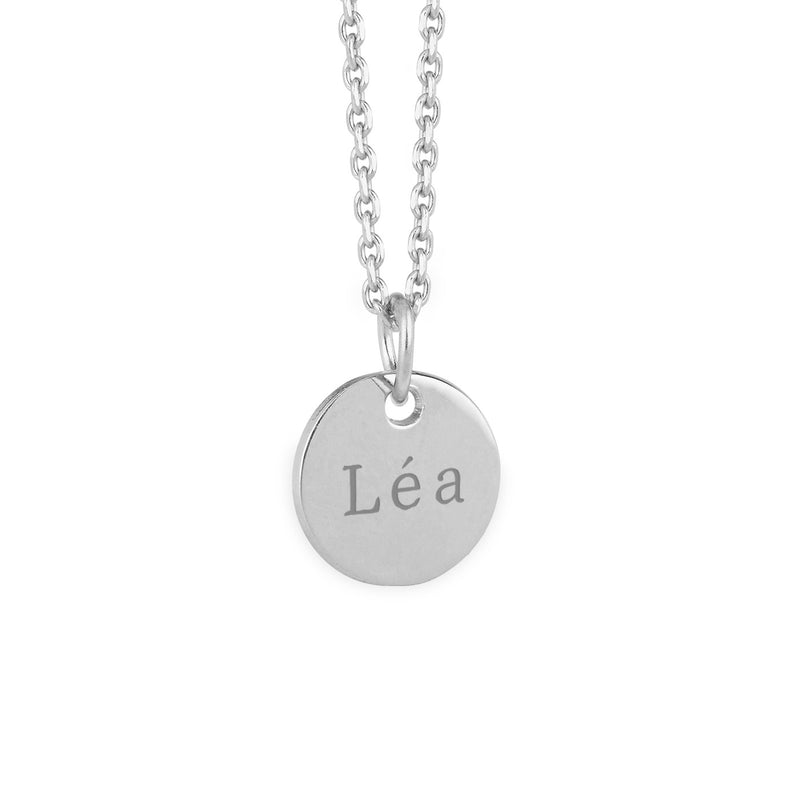 Médaille 10mm en argent, personnalisation unique pour votre look.