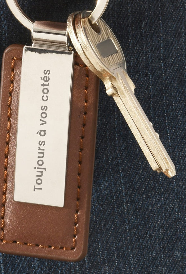 Cadeaux d’entreprise : pourquoi opter pour des bijoux et accessoires personnalisés ?