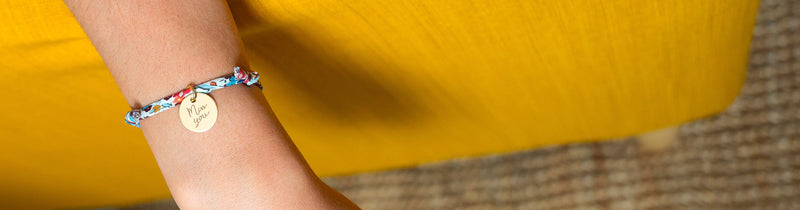 Comment organiser sa collection de bijoux : astuces pour éviter les nœuds et les préserver