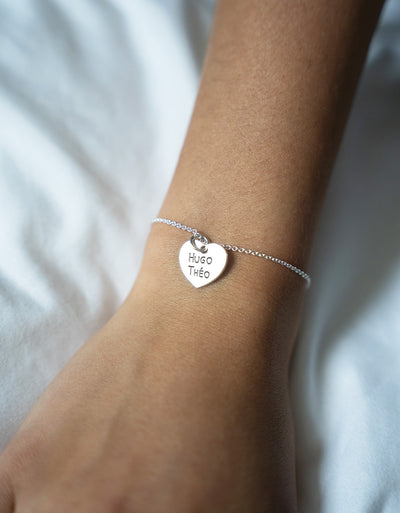 Révélez votre charme avec ce Bracelet Personnalisé Coeur 15mm Argent Chaine maille.
