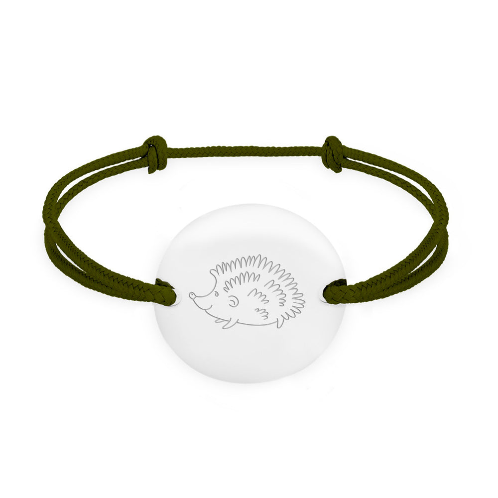 Bracelet médaille personnalisé 20mm, avec deux trous argent, sur cordon kaki, un choix unique.