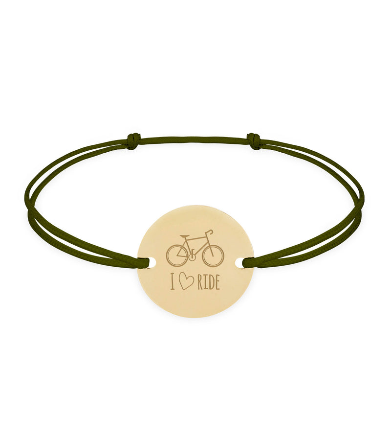 Bracelet Personnalisé, orné d'une Médaille de 15mm plaquée Or. Avec ses 2 trous et son élégant cordon kaki
