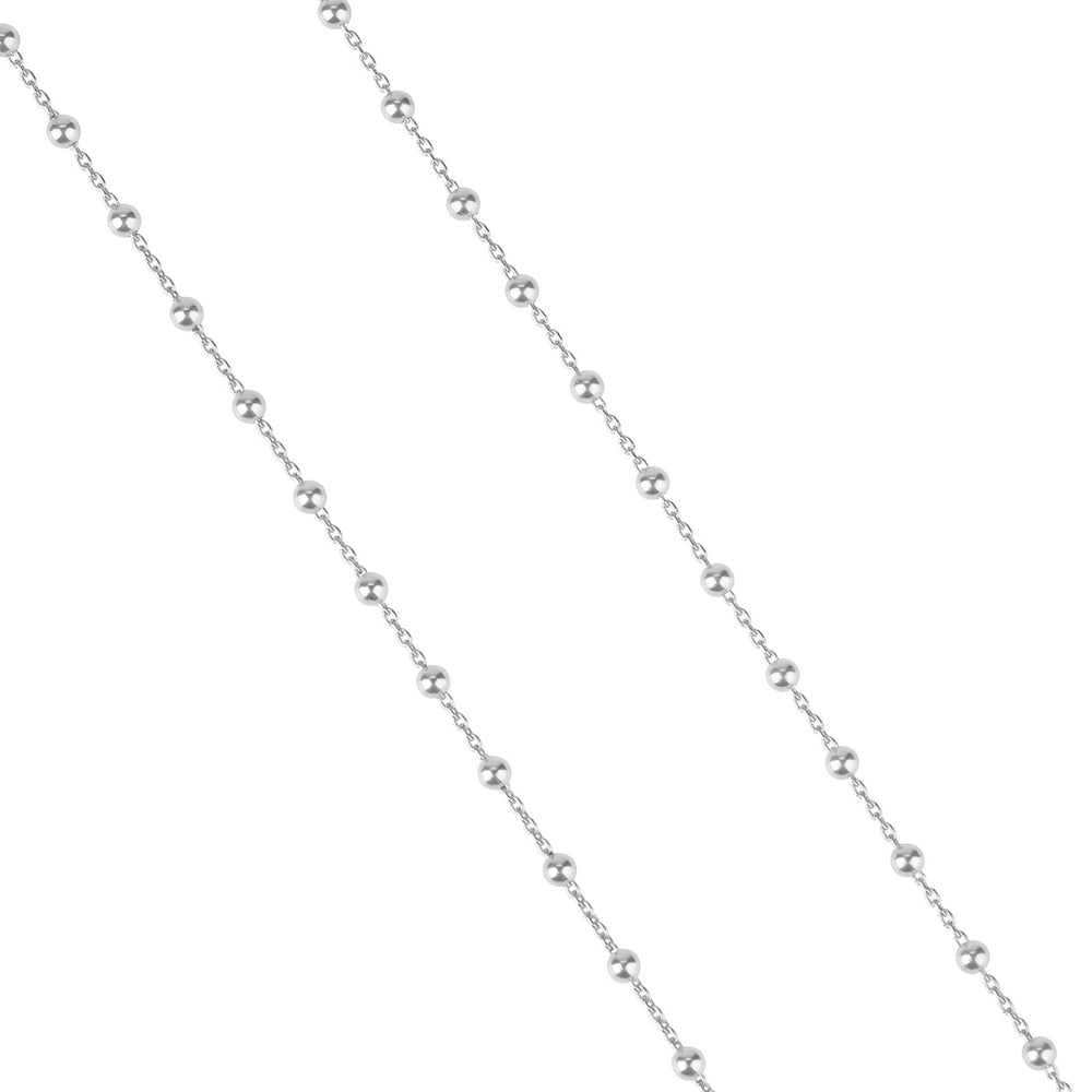 Une chaîne Boule en argent, 40cm de longueur.