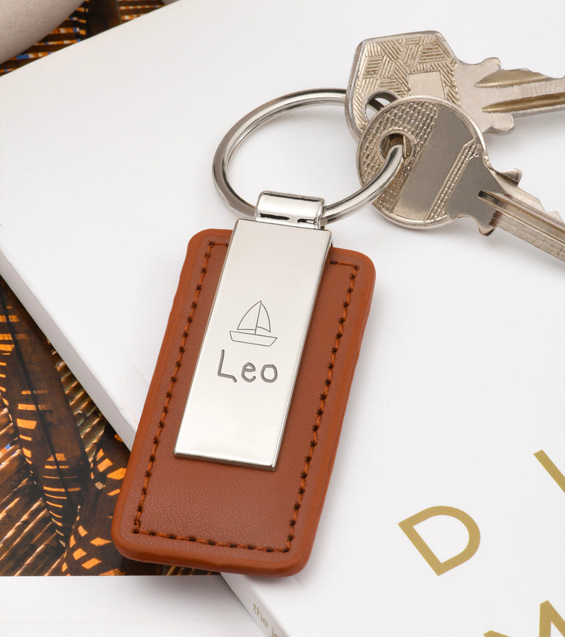 Porte clé en acier inoxydable avec un rectangle de 63mm x 30mm en cuir PU marron et un anneau rond personnalisé